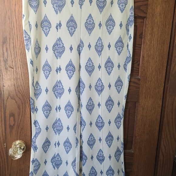 NWT - Chico's So Slimming Cropped Pants - Picture 1 of 4